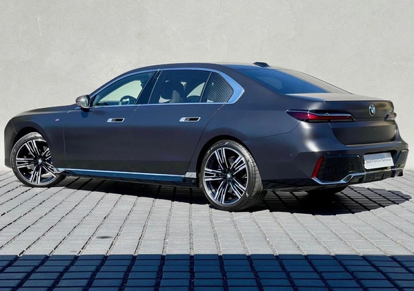 BMW Seria 7 cena 672000 przebieg: 19000, rok produkcji 2023 z Obrzycko małe 191